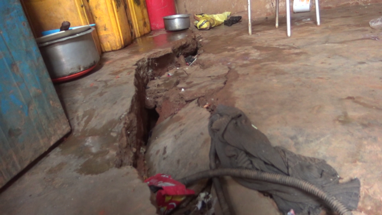 Alerte d’effondrement de plusieurs habitations dans <div>les cellules Bel-Air 1 et 2, à Kolwezi</div>.